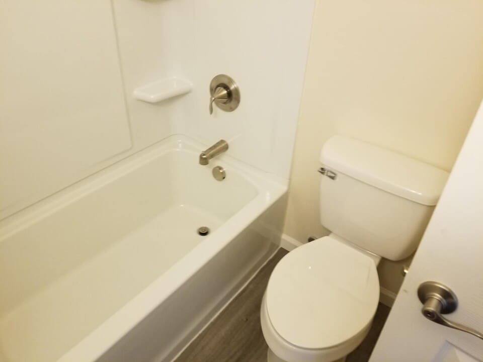 415 2nd Ave E, Unit 27 in Twin Falls, ID - Building Photo