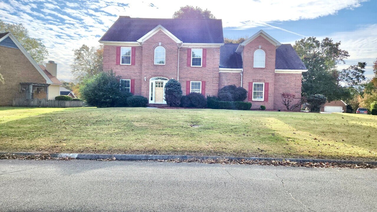 3901 S Lake Blvd in Knoxville, TN - Building Photo