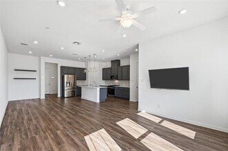 5929 Baritone Ct in Sachse, TX - Building Photo - Building Photo