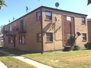 14525 S Richmond Ave, Unit #1