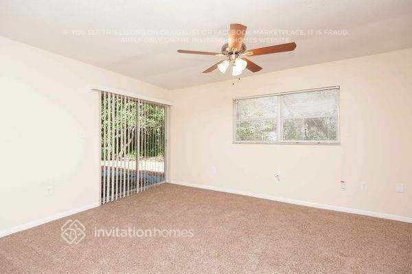 984 Oak Dr in Oviedo, FL - Building Photo - Building Photo