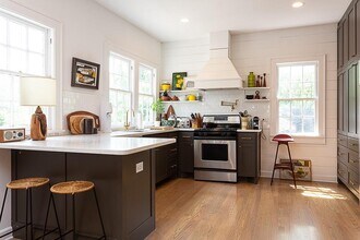 3107 Harris Blvd in Austin, TX - Building Photo - Building Photo