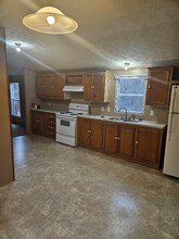 910 Roach Rd in Webster, KY - Building Photo - Building Photo