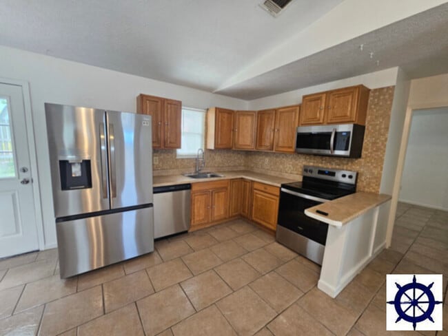 231 Attu St in Panama City Beach, FL - Building Photo - Building Photo