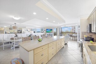 730 S Collier Blvd in Marco Island, FL - Building Photo