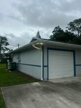 1049 SW Eureka Ave in Port St. Lucie, FL - Building Photo - Building Photo