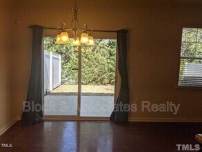 816 Nanny Reams Ln in Cary, NC - Building Photo - Building Photo