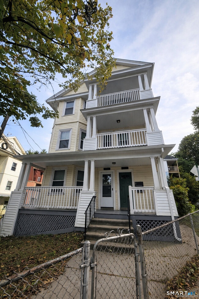 property at 155 Congress Ave