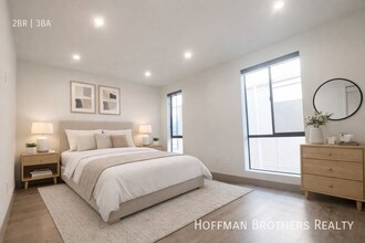 115 S St Andrews Pl, Unit 5 in Los Angeles, CA - Foto de edificio - Building Photo