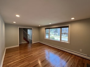 6 Perth Rd in Arlington, MA - Foto de edificio - Building Photo