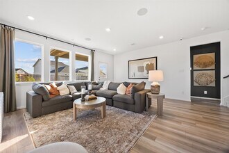 18006 Old Barrel Dr in Hockley, TX - Foto de edificio - Building Photo