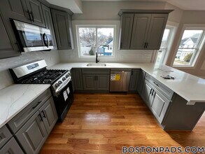 42 George St in Medford, MA - Building Photo - Building Photo