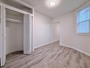 330 Pavonia Ave in Jersey City, NJ - Building Photo - Building Photo