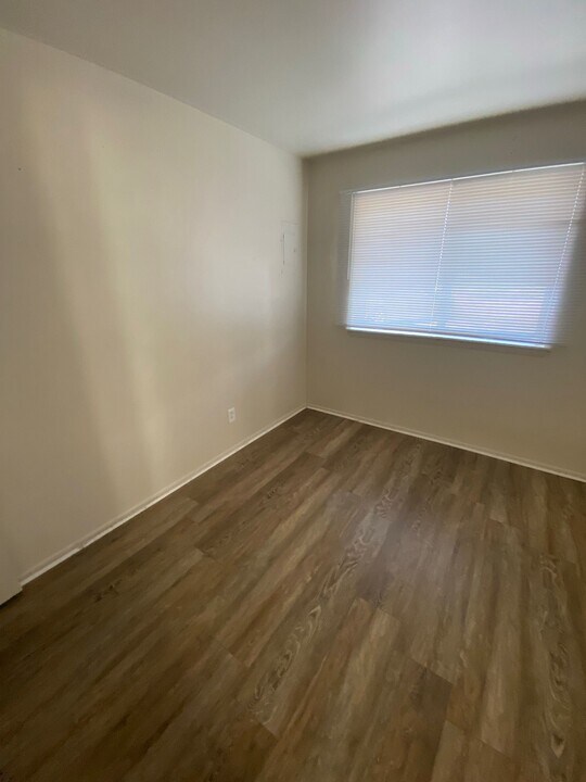 2534 Telegraph Rd, Unit 2534-C in St. Louis, MO - Foto de edificio