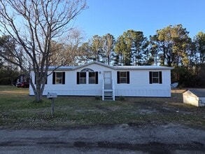 135 Buckeye Ct in Vance, SC - Building Photo - Building Photo