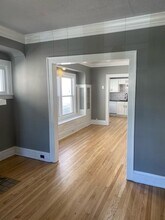 2075 Lewis Dr, Unit 2075 Lewis in Lakewood, OH - Building Photo - Building Photo