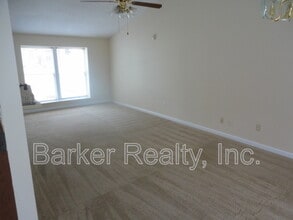 1621 River Knoll Dr in Raleigh, NC - Building Photo - Building Photo