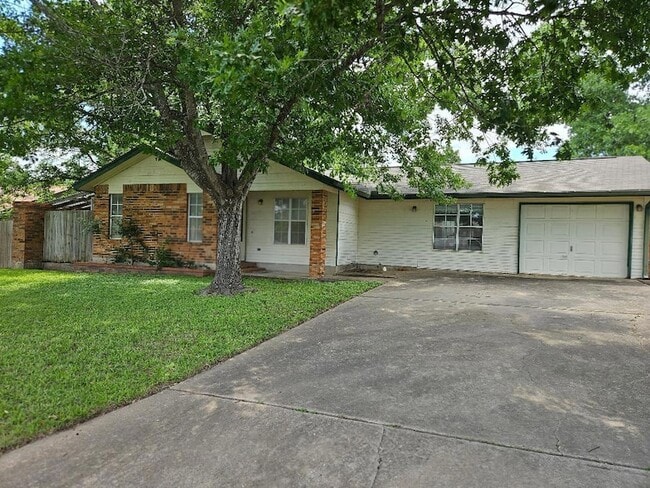 property at 102 Stubblefield Dr