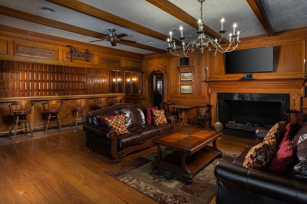 Apartments Merriam, KS Apartments