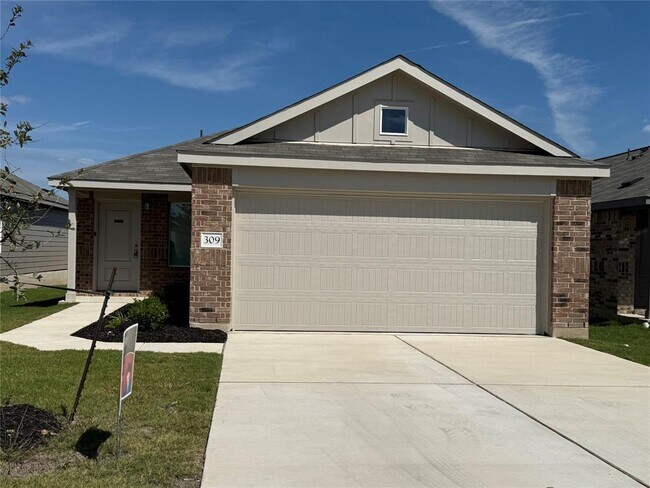 309 Brannigan Dr in Jarrell, TX - Building Photo - Building Photo