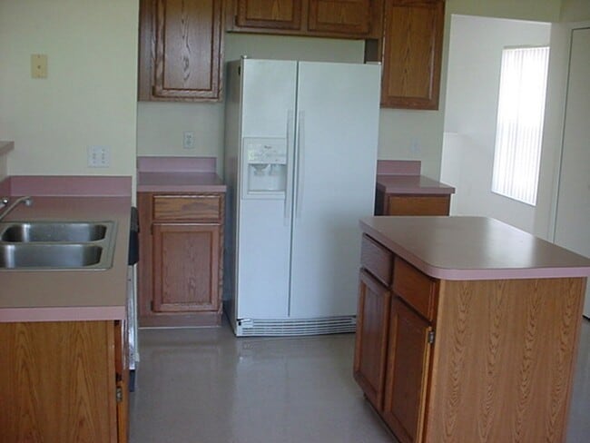 305 Sterling Lake Dr in Ocoee, FL - Building Photo - Building Photo