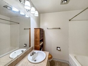 3454 Chiefs Ct NE in Salem, OR - Building Photo - Building Photo