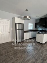 1805 Cari Nicole Ave in Edinburg, TX - Building Photo - Building Photo