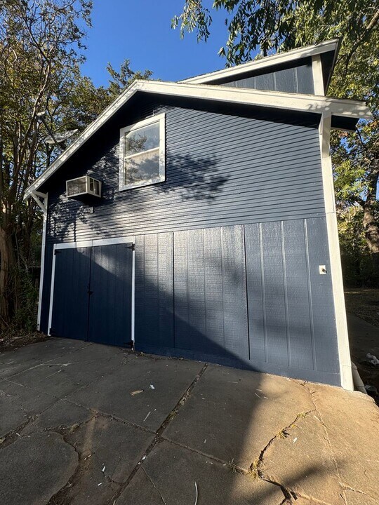 209 11th Ave NW in Ardmore, OK - Building Photo