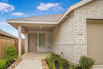 17155 Quaking Aspen Ln in New Caney, TX - Building Photo - Building Photo