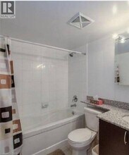 4900 Glen Erin Dr in Mississauga, ON - Building Photo - Building Photo