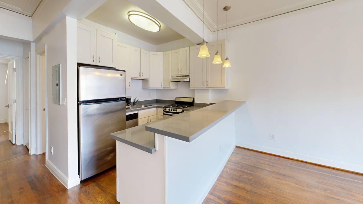 1842 Clay St in San Francisco, CA - Building Photo