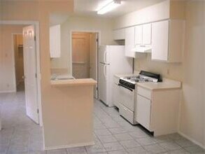 12406 Deer Falls Dr in Austin, TX - Building Photo - Building Photo