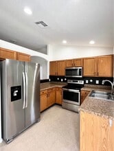 13927 Corrine Key Pl in Orlando, FL - Building Photo - Building Photo