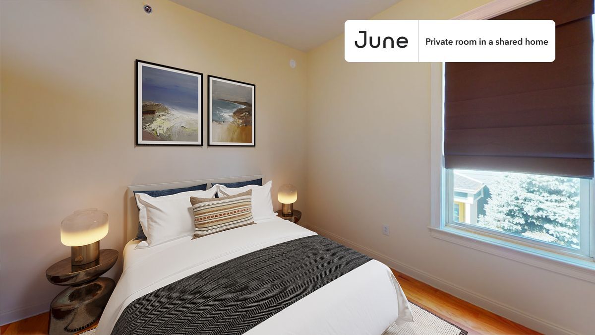 Private bedroom in 3 bed/1.5 bath Home in Boston, MA - Building Photo