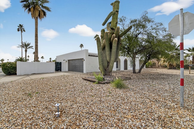 6843 E Redfield Rd in Scottsdale, AZ - Building Photo - Building Photo