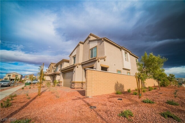 412 Isla Enclave Wy in Henderson, NV - Building Photo - Building Photo