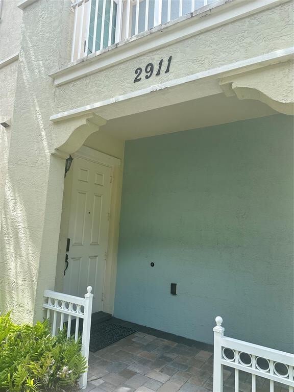 2911 Cascada Isle Way in Hollywood, FL - Building Photo - Building Photo