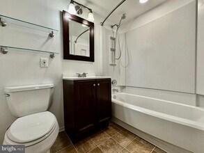 1600 Prince St in Alexandria, VA - Building Photo - Building Photo