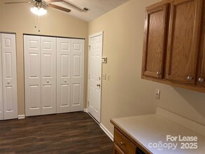 2755 Nestle Ln in Denver, NC - Building Photo - Building Photo