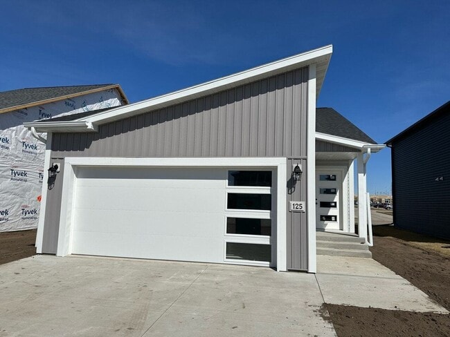 property at 125 Marshall Lp