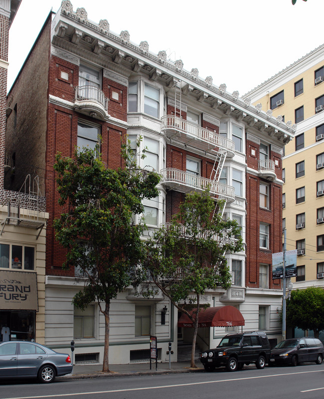 Lucerne Apartments in San Francisco, CA - Building Photo - Building Photo