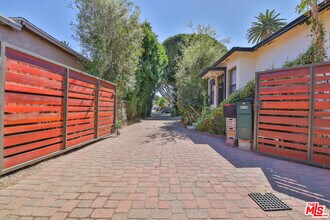 4174 Madison Ave in Culver City, CA - Building Photo - Building Photo