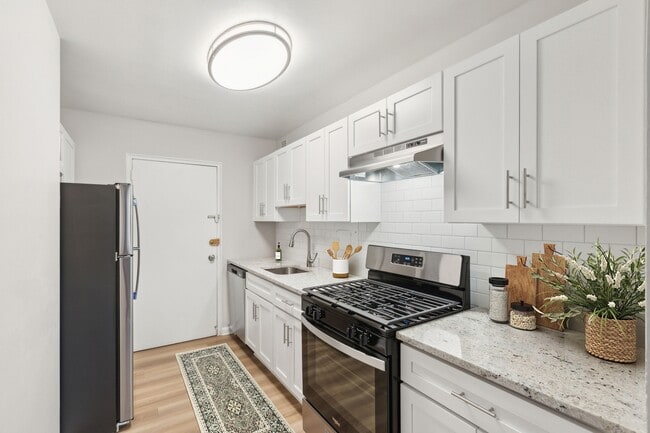 The Jefferson, an Eagle Rock Community in Falls Church, VA - Building Photo - Building Photo