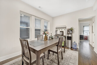 4502 W Montana St in Chicago, IL - Building Photo - Building Photo
