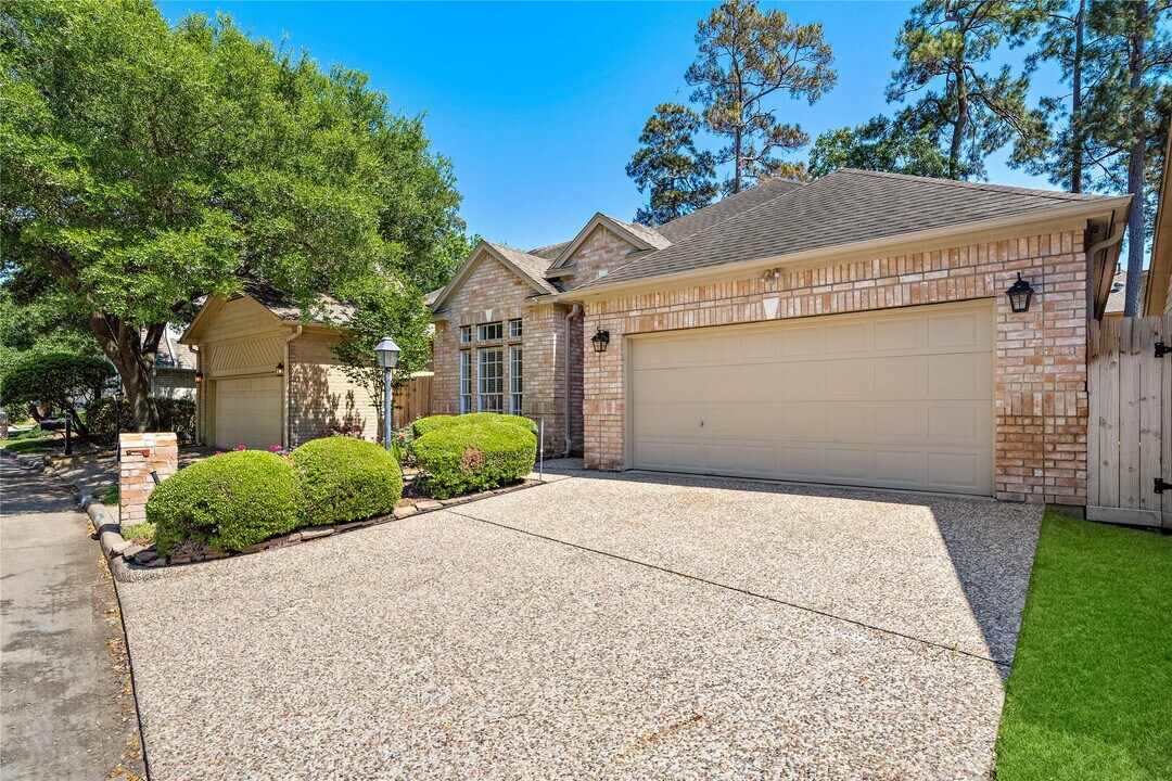 6619 Trebeck Ln in Spring, TX - Foto de edificio