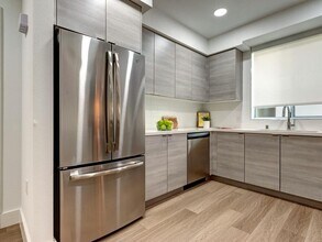 1330 Federal Ave in Los Angeles, CA - Building Photo - Building Photo
