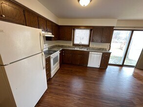 314 William Cir in Verona, WI - Building Photo - Building Photo
