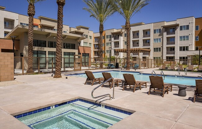 Suncrest Vista at Canyon Trails 55+ Apartments in Goodyear, AZ - Building Photo - Building Photo