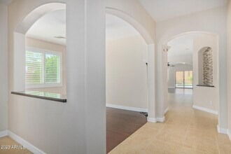 4010 E Expedition Way in Phoenix, AZ - Building Photo - Building Photo
