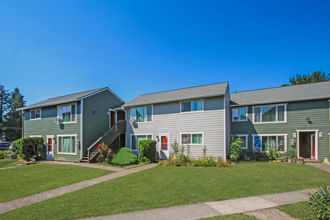 Echo Glen in Gladstone, OR - Foto de edificio - Building Photo